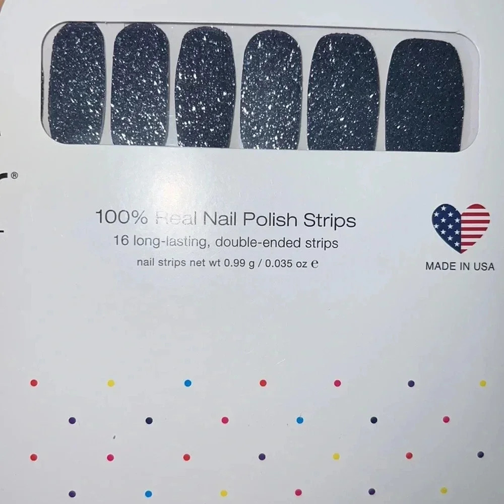 Color street nail strips in Moon River Glitter - Picture 2 of 6